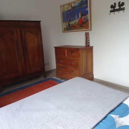 Beau 2 Pieces Avec Jardin Dans Villa A Mougins. 外观 照片